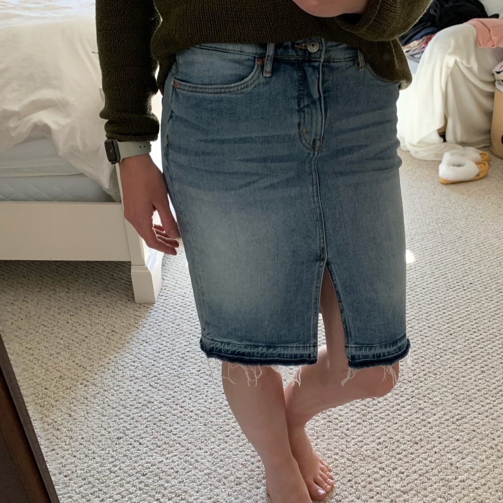 H&M distressed denim skirt